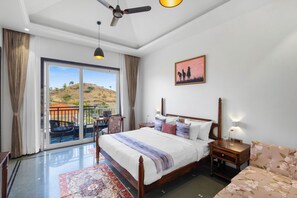 Suite Deluks, pemandangan sungai