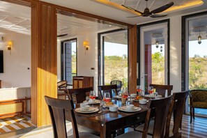 Dining - ELIVAAS Terra Estate Villa & suite (Banadiya)