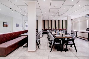 House | Dining