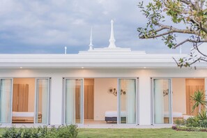 บริเวณภายนอก