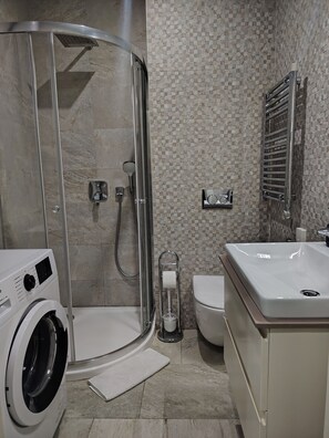 Bathroom - Cozy studio apartment in delightful Kotor with free parking (Kotor)
