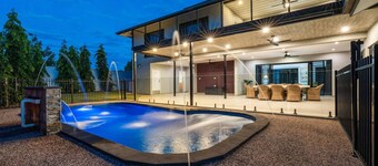 Zen Tropica Family Luxury Retreat Pool BBQ