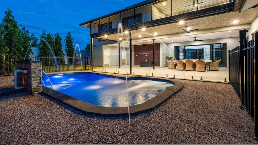 Zen Tropica Family Luxury Retreat Pool BBQ