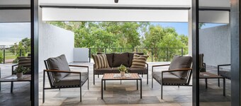 Zen Monarch Family Luxury Retreat Pool BBQ