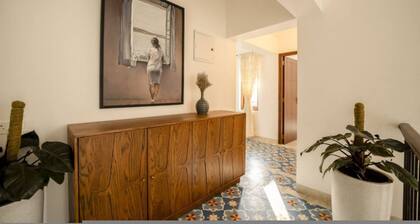Casa Toledo 4BR in Candolim w Pvt Pool Near Beach