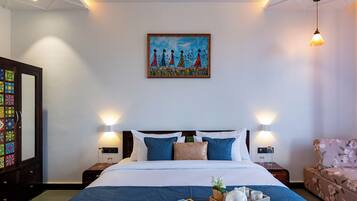 Luxury Villa, Hill View