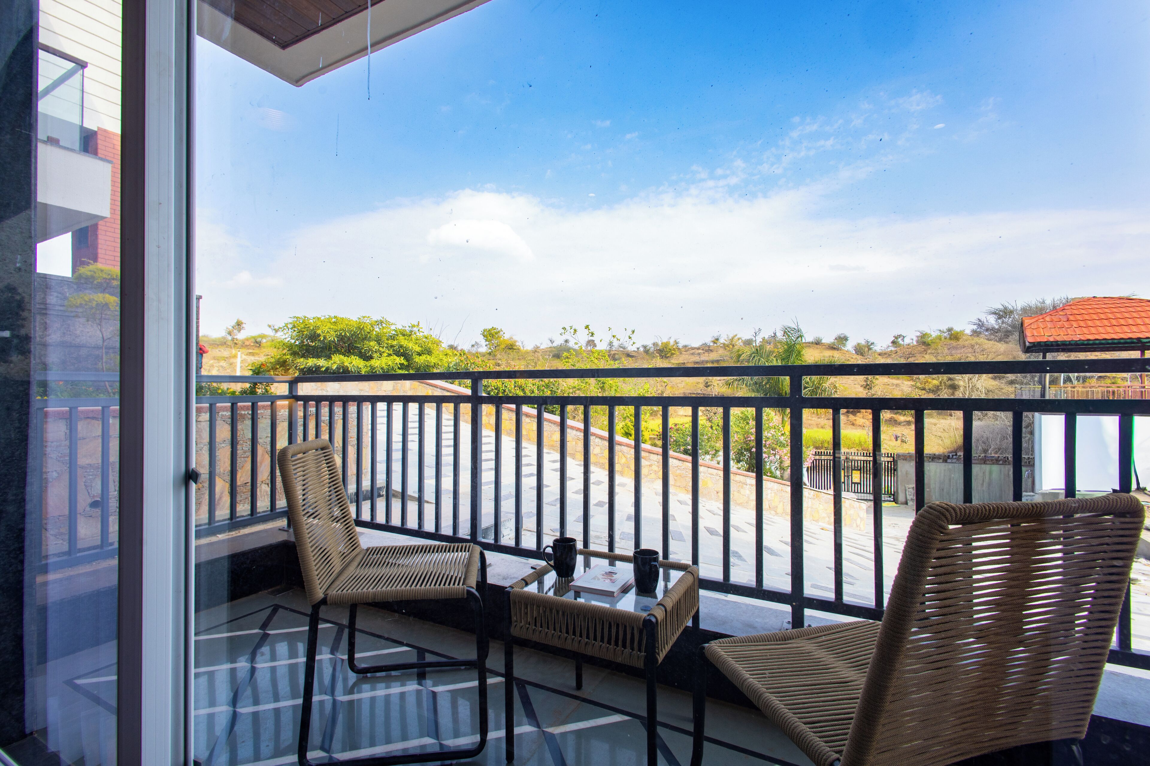 Luxury Villa, Hill View | Property grounds