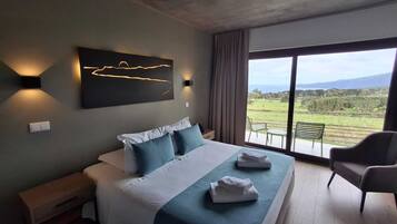 Deluxe Suite, Balcony, Sea View