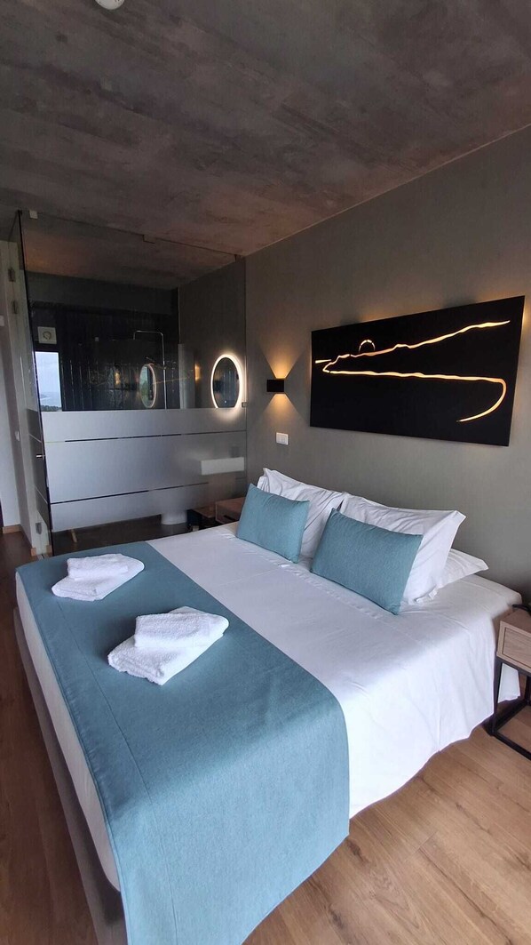 Room - Refúgio dos Capelinhos Villa & Suites (Horta)