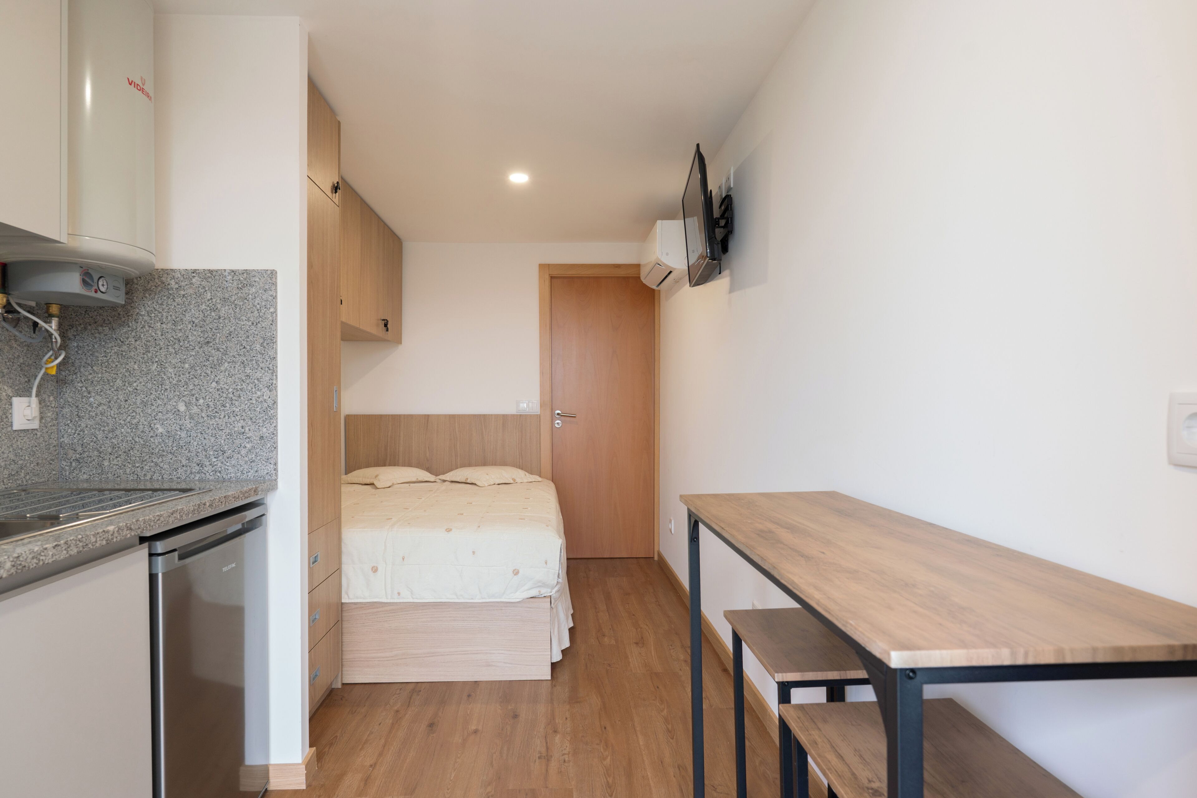 방갈로, 산 전망 | 전용 주방