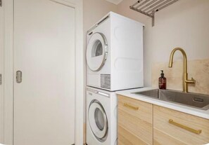 Habitación, 1 habitación | Lavandería