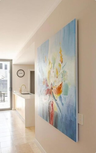 Room-upscale Neighbourhood Guest Quarter