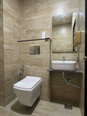 Deluxe-Zimmer | Badezimmer