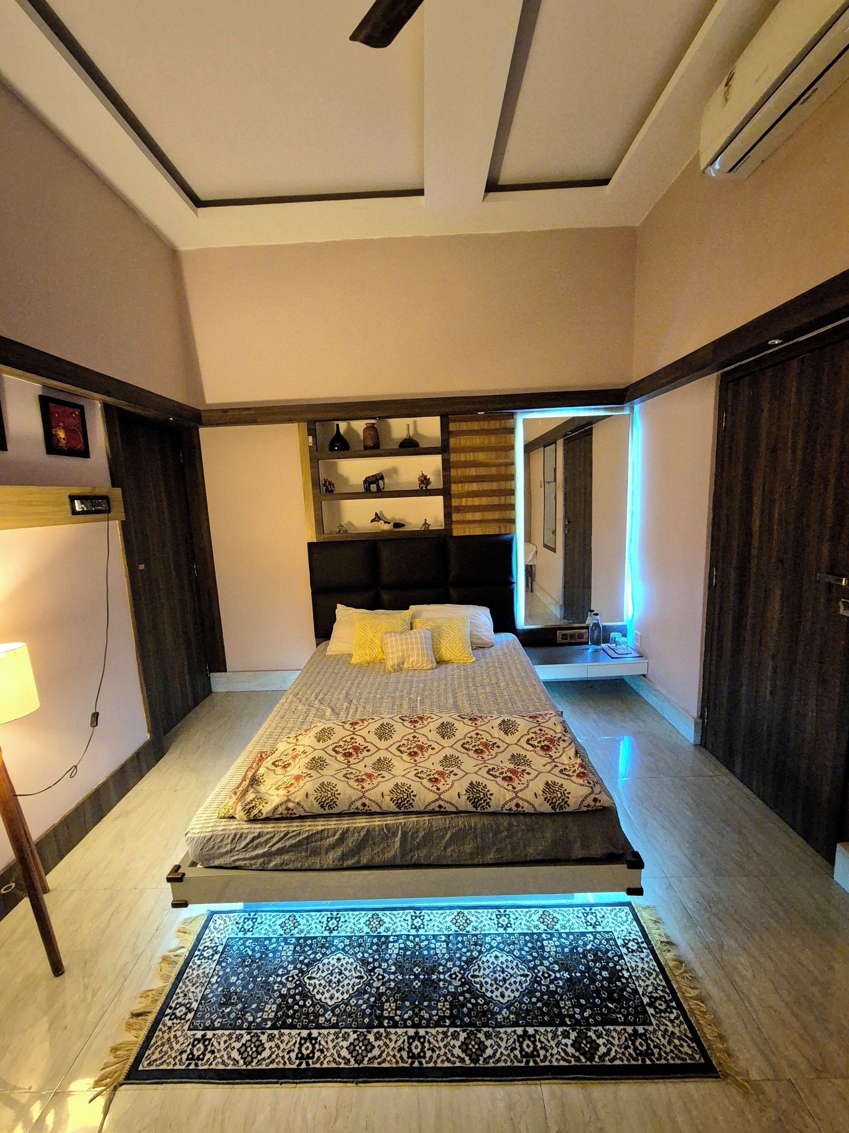 3 bedrooms, WiFi, bed sheets