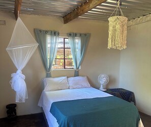 Stuga Classic - uteplats - utsikt mot trädgården