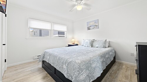 Beautifully Renovated Surf City Duplex!!!