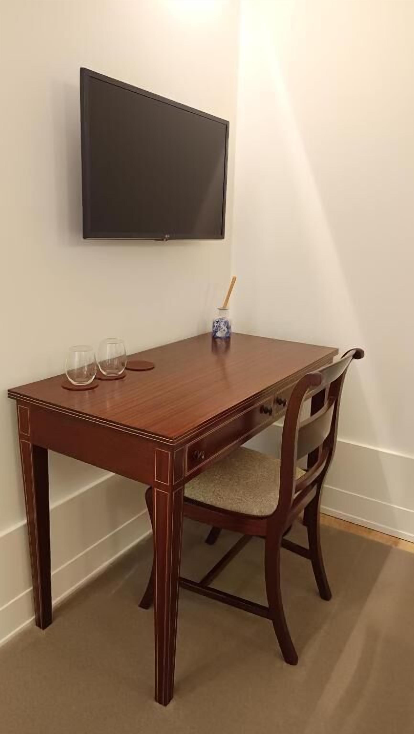 Dubbelrum - utsikt mot bergen | Interiör