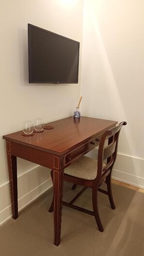 Dubbelrum - utsikt mot bergen | Interiör