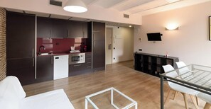 Interior - RAVAL 2hab terraza comunitaria 543 (Barcelona)