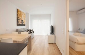 Room - Diagonal / Paseo de Gracia 2 pax (Barcelona)