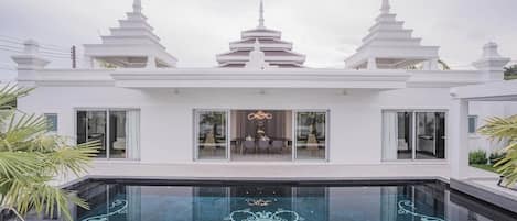 华丽别墅, 泳池景观 | 泳池