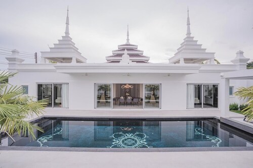 The luxury villa Ivory V1  Rawai Phuket