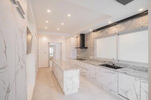 Deluxe Villa, Pool View | Interior - The luxury villa Ivory V1  Rawai Phuket (Rawai)