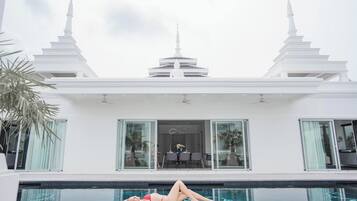 Deluxe Villa, Pool View | Pool