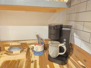 Kaffee und/oder Kaffeemaschine