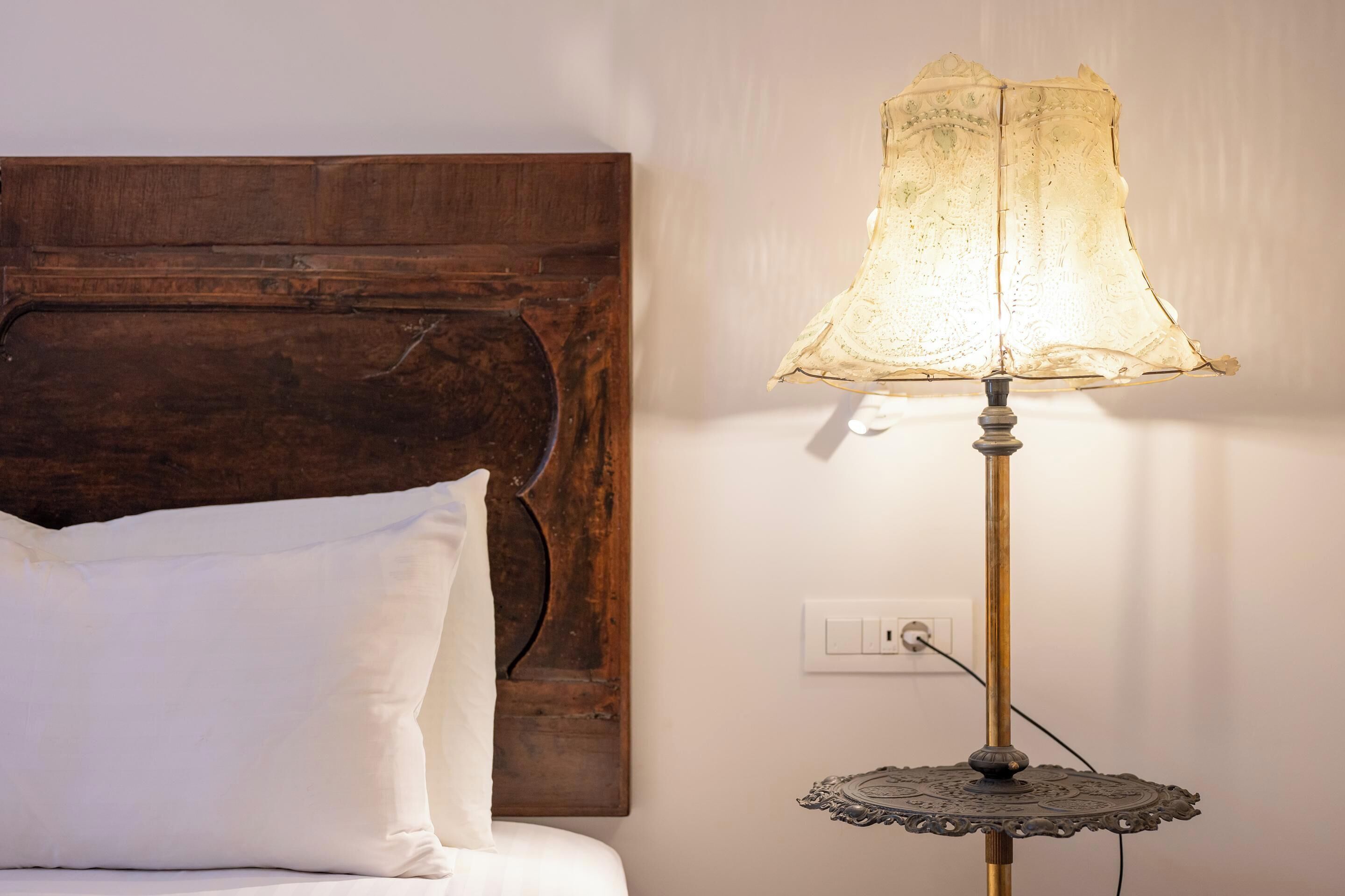 Holiday Cottage with Private Garden | Egyptian cotton sheets, premium bedding, pillow-top beds, in-room safe