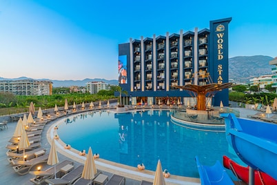 World Star Beach Resort & Spa