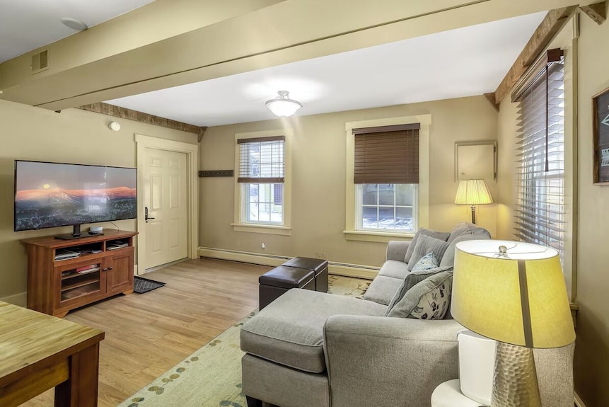 The Annex - 1 Br Condo In Stowe Village Historic District - Stowe, VT