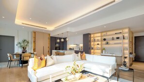 Apartment | Living area - LUX  The Aurora Marina View Suite (Dubai)