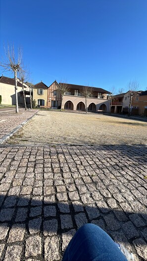 Property grounds - Seasonal rental 4 people in Monflanquin 47150 (Monflanquin)