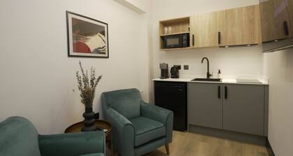 The Sixty | Compact Modern Studio | Cardiff City