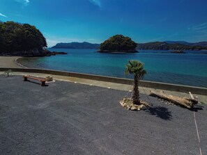 Beach - Vrbo Property (度会郡南伊勢町宿浦)