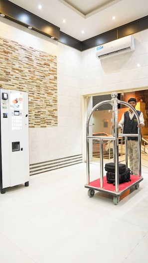 Reception - Asfour Hotel 05- Abha (Abha)