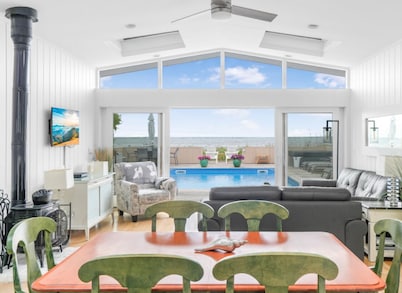 Bayfront Home with all amenities located in the Iconic LGBT Fire Island Pines,
