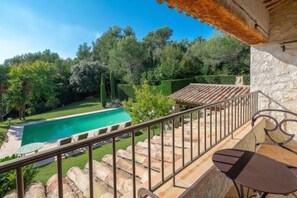Outdoor dining - Lovely family villa in Saint Paul de Vence (La Colle-sur-Loup)