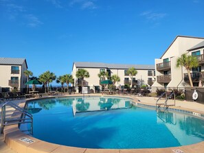 Outdoor pool - No High-Rise! Beach Townhome w/ Ocean View + Pool (Panama City Beach)