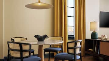 Superior Double Room | Tempat makan