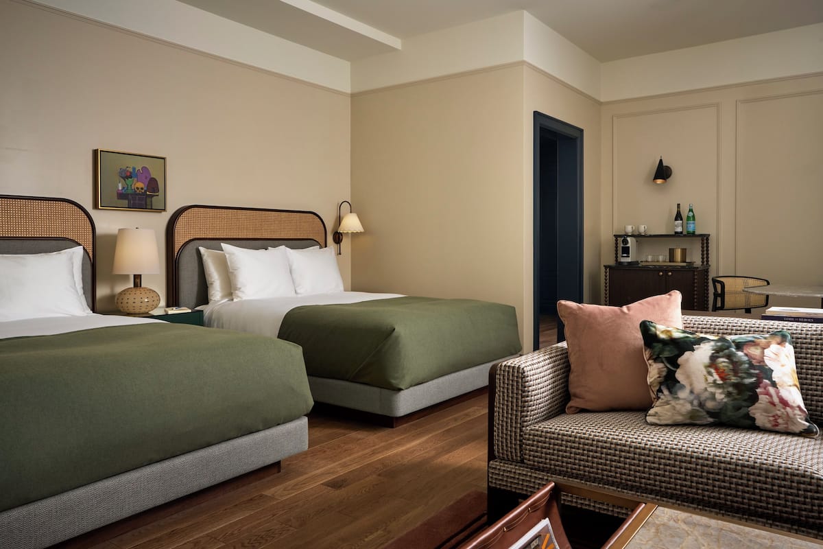 Superior Double Queen | Egyptian cotton sheets, premium bedding, pillow-top beds, minibar