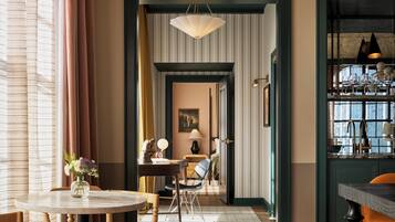 Suite, 1 Schlafzimmer | Bettwäsche aus ägyptischer Baumwolle, hochwertige Bettwaren