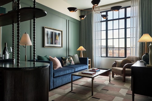 Cincinnati's Fidelity Hotel