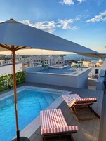 Piscina all'aperto