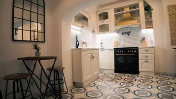 Familien-Suite, Stadtblick | Eigene Küche