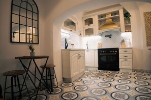 Family Suite, City View | Private kitchen - The Duchess of Puglia (Polignano a Mare)