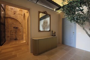 Hallway - The Duchess of Puglia (Polignano a Mare)