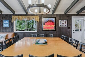 Dining - Waitsfield Chalet w/ Fireplace | Mad River Valley (Waitsfield)