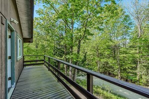 Terrace/patio - Waitsfield Chalet w/ Fireplace | Mad River Valley (Waitsfield)
